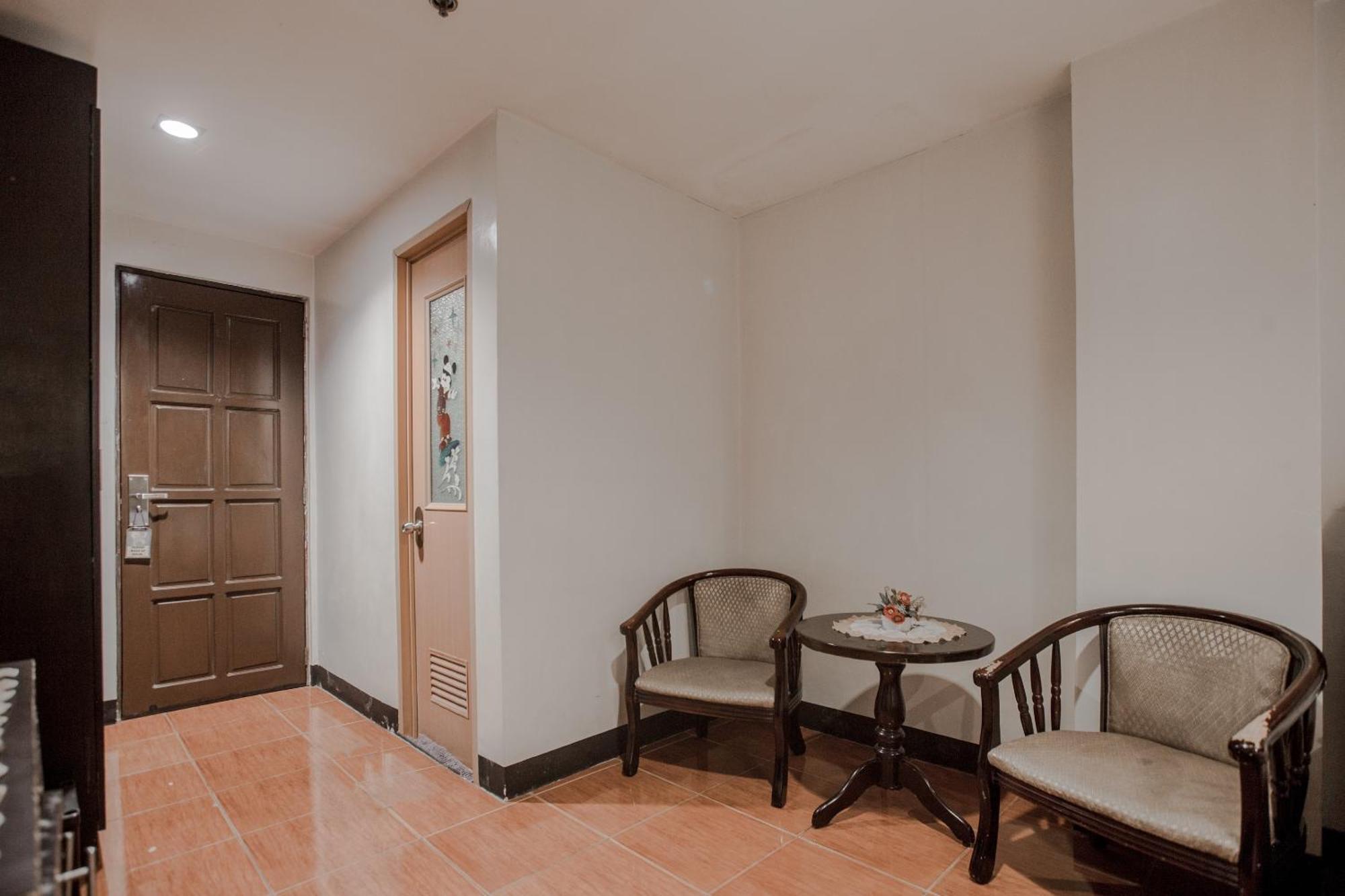Haeinsa Condotel Quezon City Exterior photo